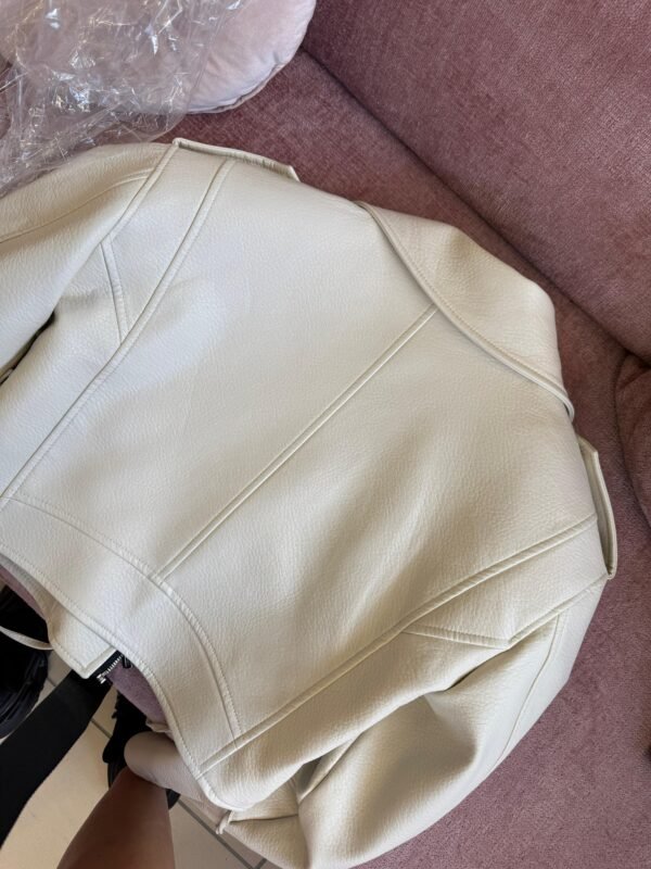 Butrim LaMilla Jacket - Image 8