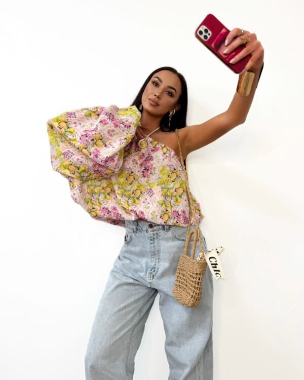 Bell Blouse Lamilla - Image 6