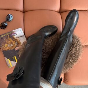 Flower Detail Leather Boots